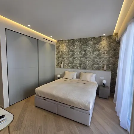 Prime Location-monaco Port Apartment